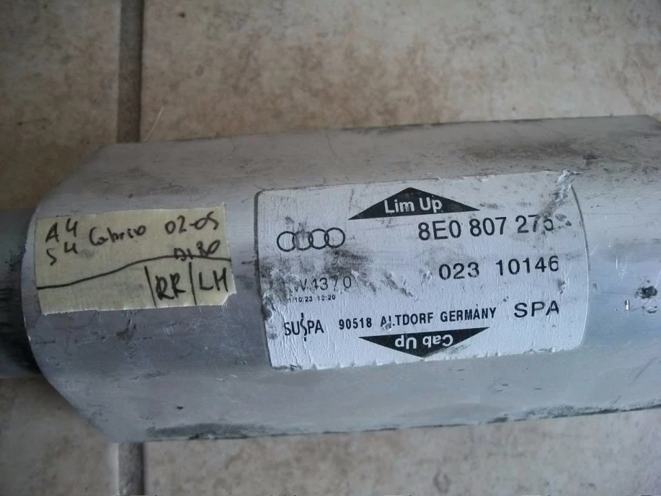 Barra amortiguadora de impacto izquierda parachoques trasero D0822 audi a4 s4 descapotable 2002 2003 2004 2005 Foto 2 de 2