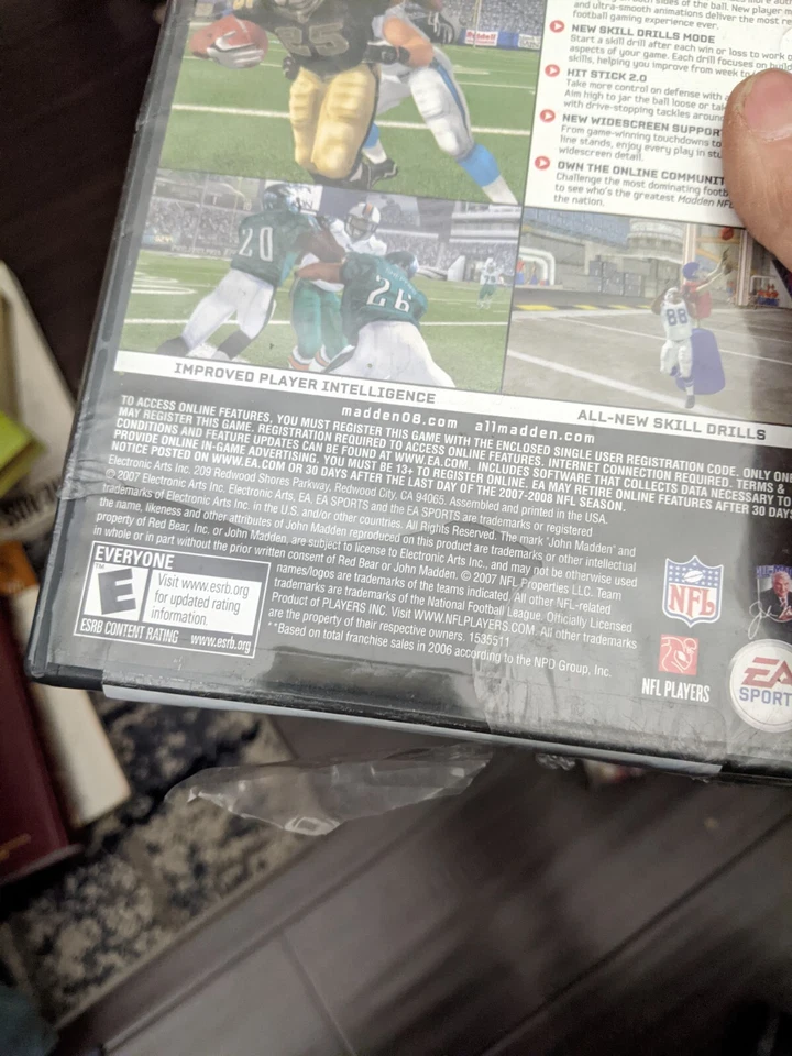 Madden NFL 08 (Windows PC DVD, 2007) -  New Damaged SEALED - Big box Vince Young - Image 3 of 4