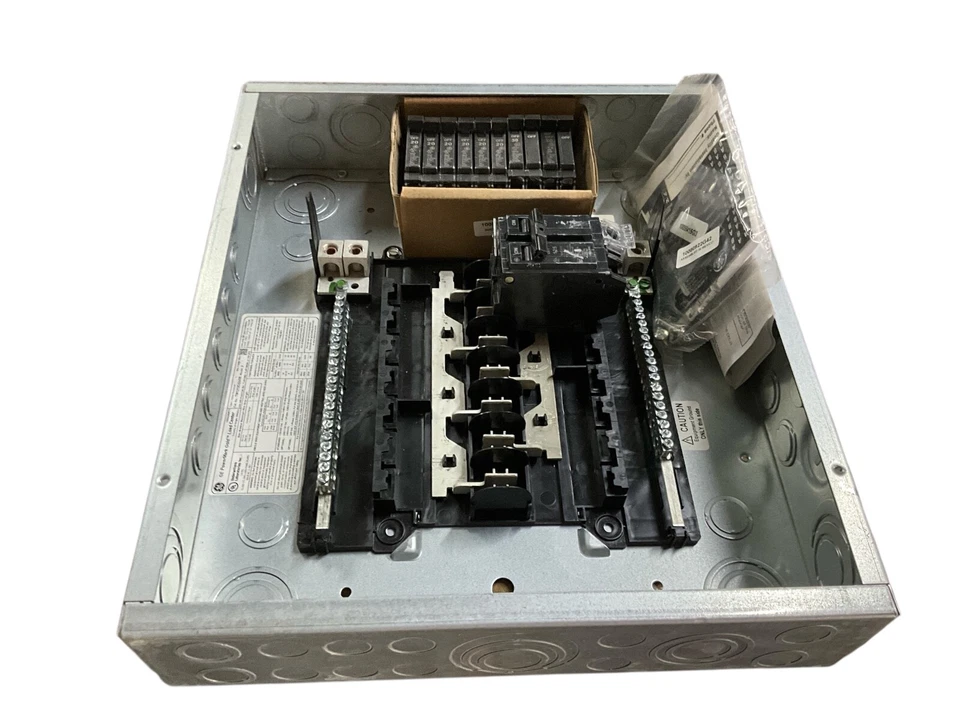 GE TM1212CCU2K 125 Amp 12-Space 22-Circuit Indoor Main Breaker - Image 2 of 4