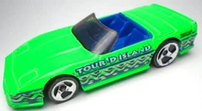1988 HOT WHEELS CUSTOM CHEVY CORVETTE TOUR 'D ISLAND GREEN 1:64 DIECAST 3" CAR
