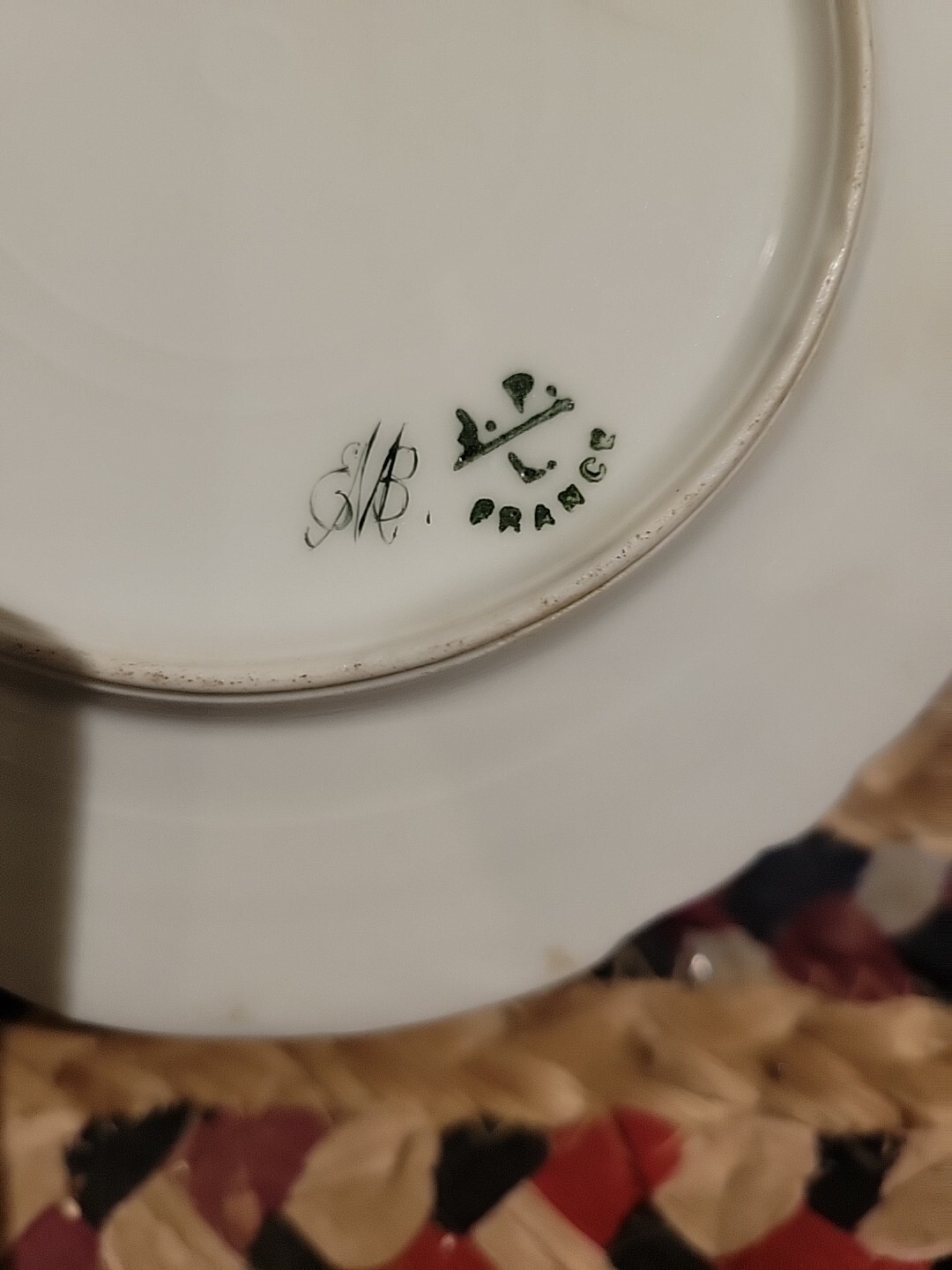 Picture 4 of 24