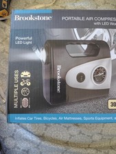 BROOKSTONE TRAGBARE LUFTKOMPRESSION MIT LED-ARBEITSLEUCHTE BRANDNEU