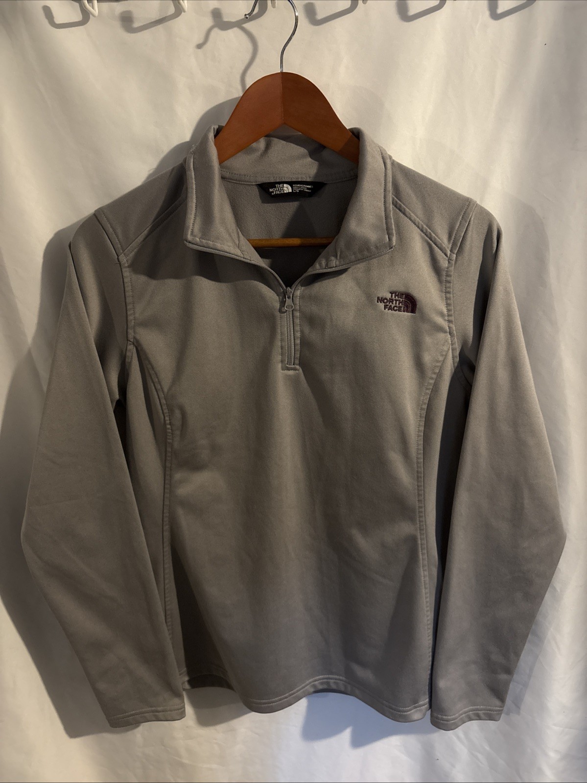 North Face Women’s Large Grey Long Sleeve Shirt Thermal Pullover 1/4 Zip