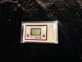 Nintendo game and watch BALL (1980) classic toy game battery operated hobbies