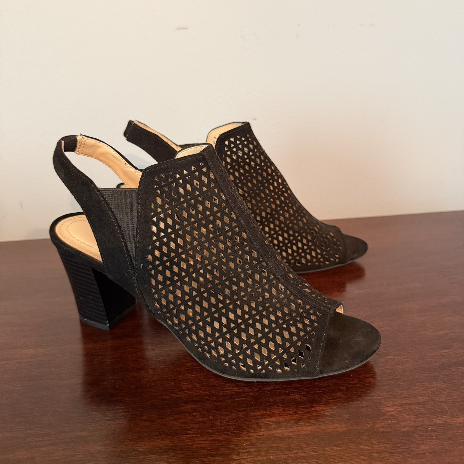 Liz Claiborne Black Cutout Slingback Peep Toe Block Heel Sandals Women’s 8.5M