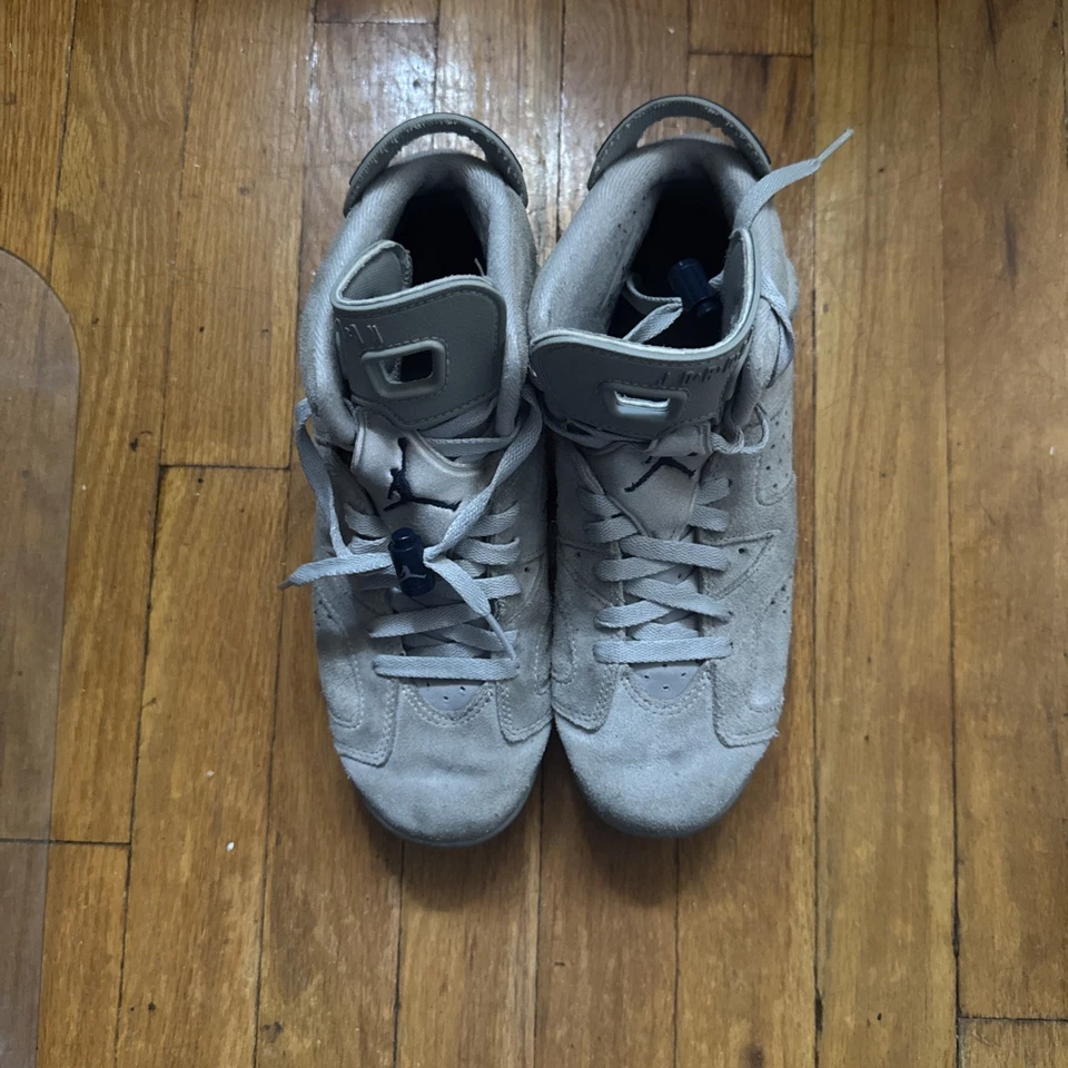 Air Jordan 6 Retro "Georgetown" GS 6.5Y / 8 Women’s (384665-012) - Image 3 of 4