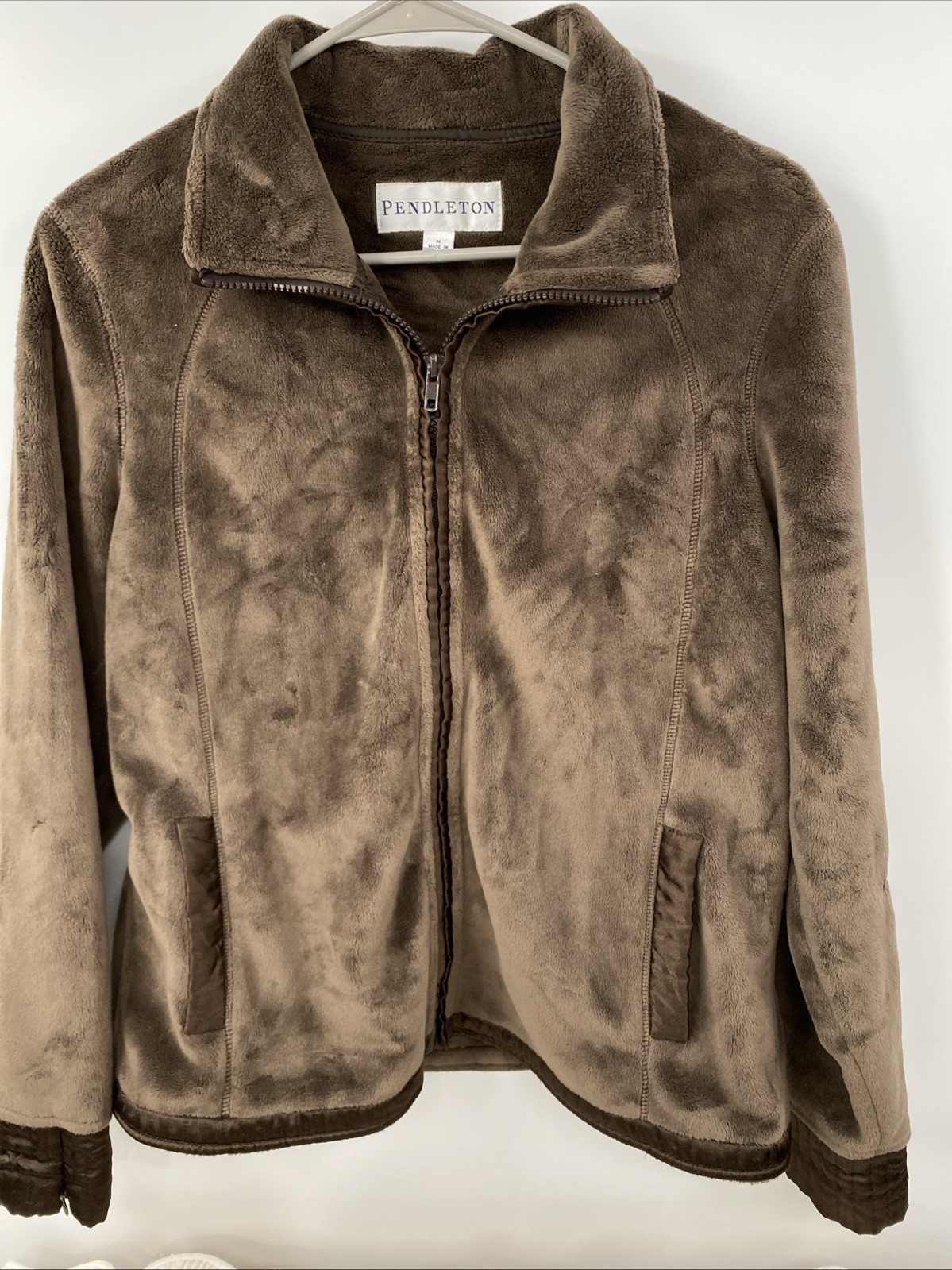 Pendleton Women’s Medium Chocolate Espresso Brown… - image 1