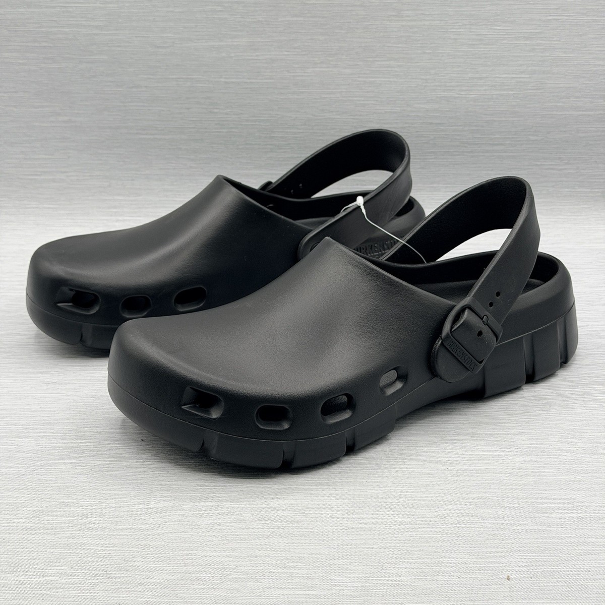 Birkenstock EUR 42 Black Recovery Clogs Men