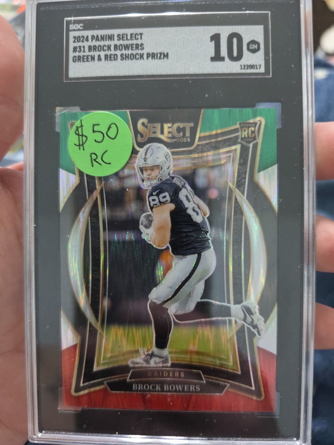 2024 Panini Select - Concourse Brock Bowers #31 Green & Red Shock Prizm (RC)