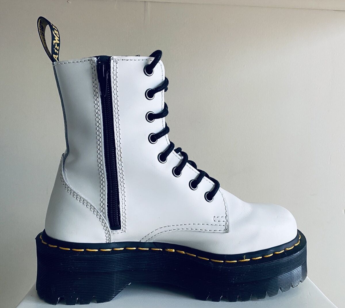 Dr. Martens Jadon 15265100 White Smooth Polish Leather BOOTS Dr. Martens Jadon 15265100 White Smooth Polish Leather BOOTS