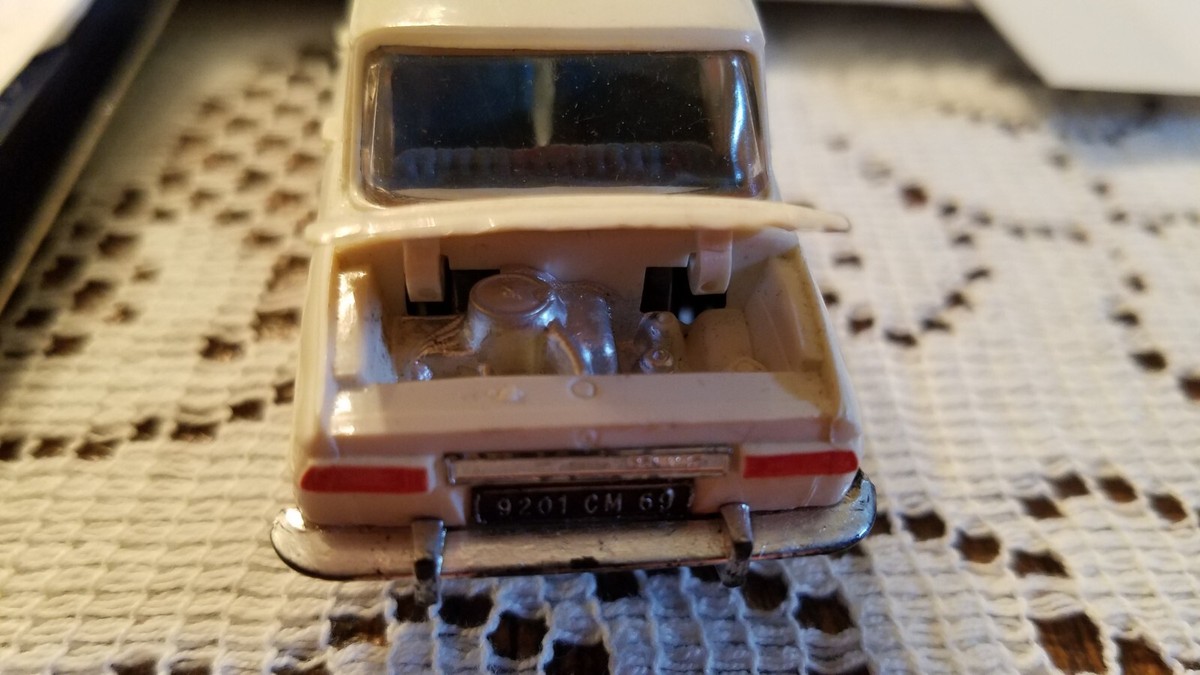 Norev DV6263 Renault 10 R10 Berline Plastique Gris 1/43 Collection