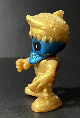 Treasure X Gold Golden Ninja Rare Mini Figure Moose Blue Face