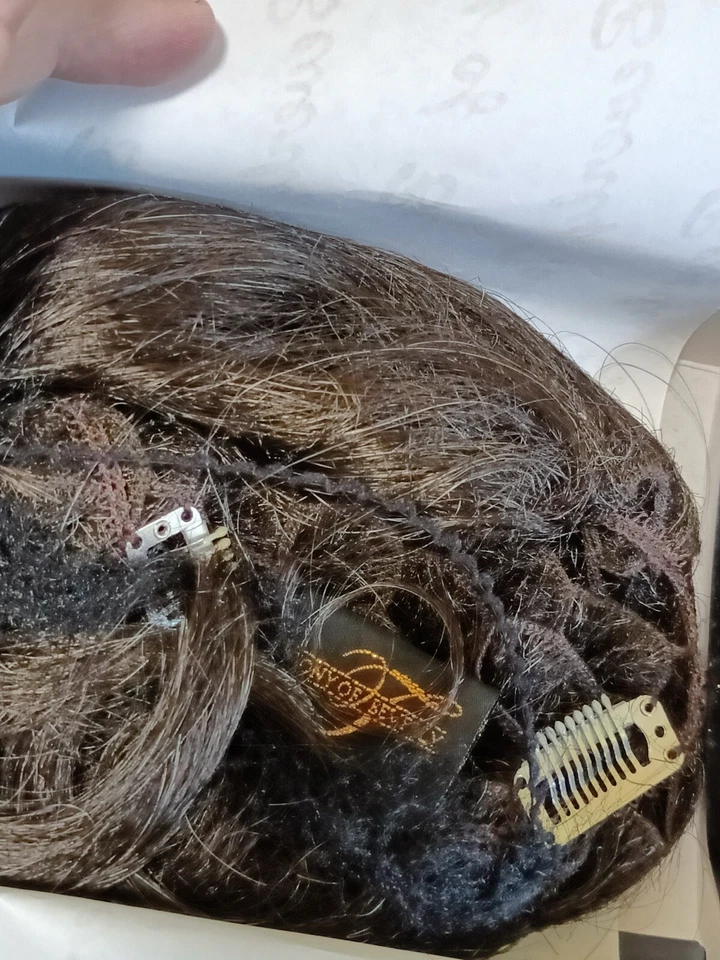 Peluca Tony of Beverly 'Quartiete' Estilo 32 Marrón Medio Auténtica Nueva Foto 2 de 2