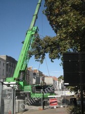 Photo 6x4 Big green crane lifts precast concrete wall Royal Leamington Sp c2011