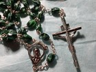 VINTAGE CZECH REPUBLIC MALACHITE GREEN BEAD ROSARY 29" NECK OPENING — photo 4