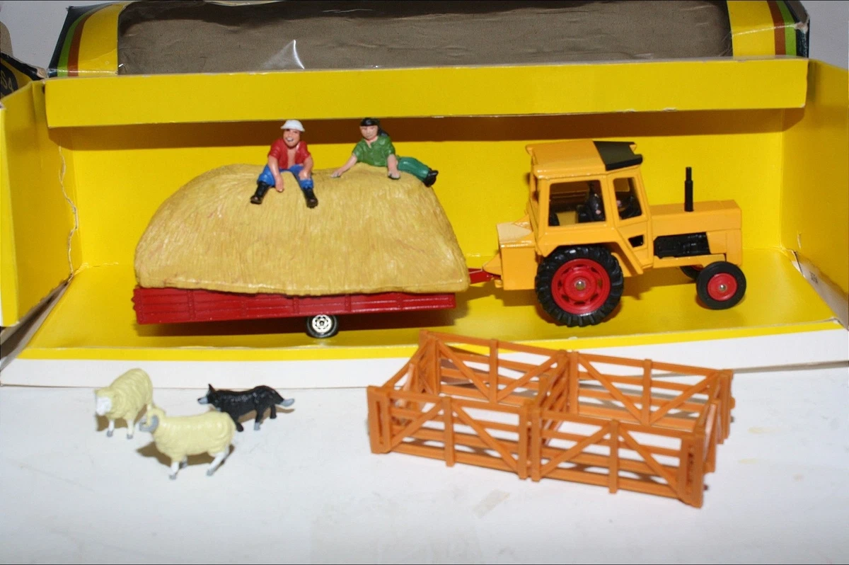 Corgi Gift Set 4 Country Farm Set VNM in Original Box