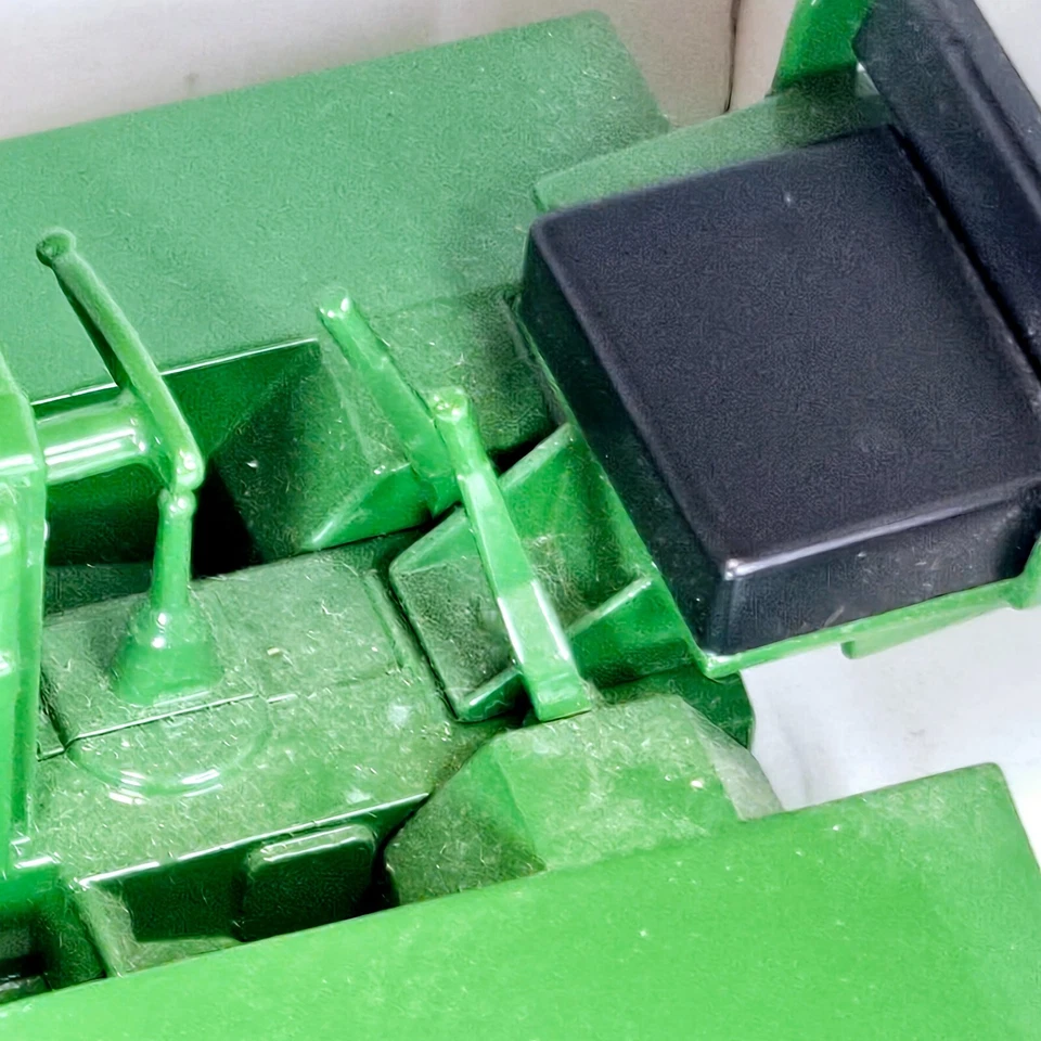 John Deere MC Tractor de Orugas Die Cast Réplica Liberty Classics Hecho en EE. UU. Foto 3 de 4