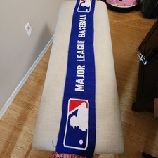 Major League Baseball MLB Authentic Fan Collection Scarf Winter Great Condition 