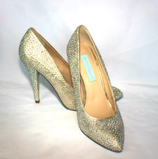 LAST ONE Betsey Johnson 7.5 Rhinestone Sparkle Champ Fab high heel shoes pumps