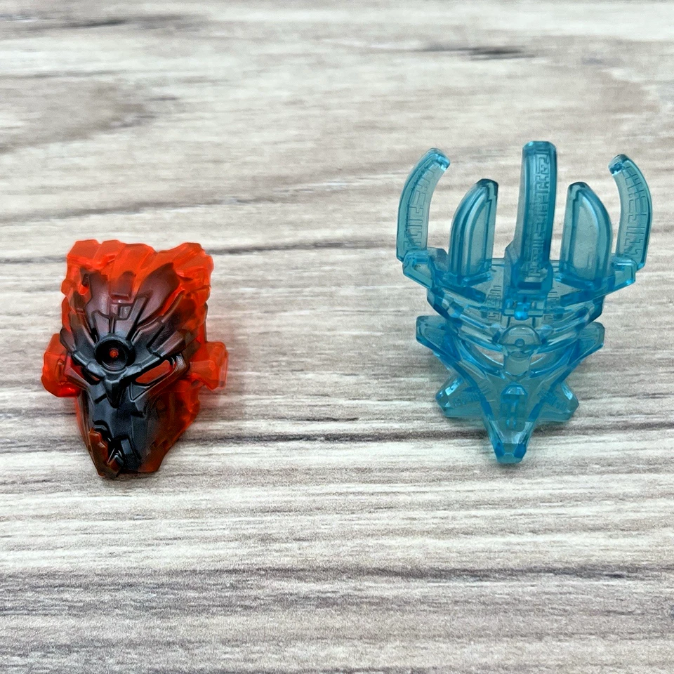 LEGO Bionicle: Ekimu the Mask Maker (71312) 100% Complete - Mint Condition Masks - Image 2 of 2