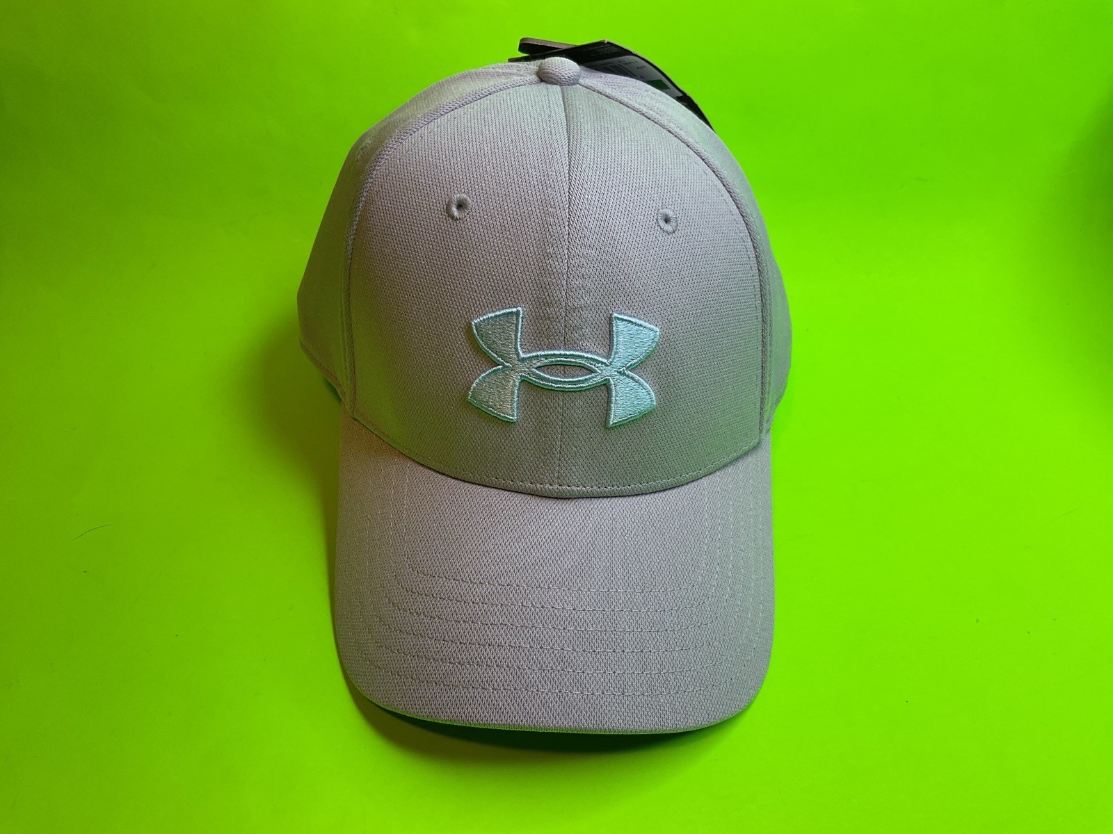 UNDER ARMOUR UA Classic FIT Men&rsquo;s Hat Size L/XL Light Gray