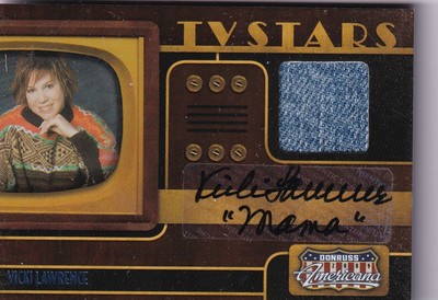 Americana 2009 Vicki Lawrence TV Stars Autograph Material Card  18 036/100