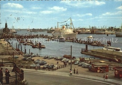 Schiffe Ships Navires Hamburg Überseebrücke 