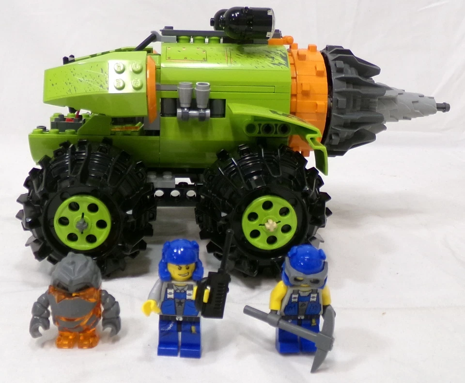 LEGO Power Miners 8960 Thunder Driller Built Set with Minifigures and Manual - Image 4 of 4