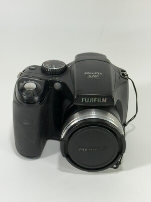 FUJIFILM FinePix S Series S700 7.1MP Digital Camera Black ~ BAD