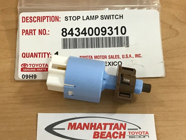 NEW GENUINE TOYOTA BRAKE LIGHT STOP LAMP SWITCH 84340 09310 EBay