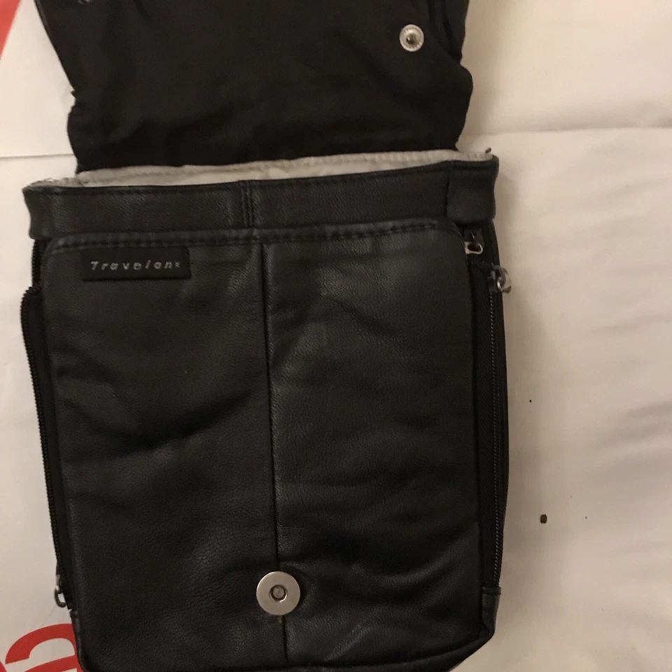 Travelon Crossbody Leather Travel Bag Shoulder Sling Waist Fanny Pack Foto 4 de 4