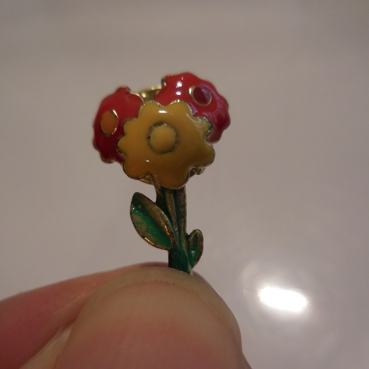 Broche Vintage Fleur émail - Métal Plaqué Or, Style Art Nouveau - Occasion