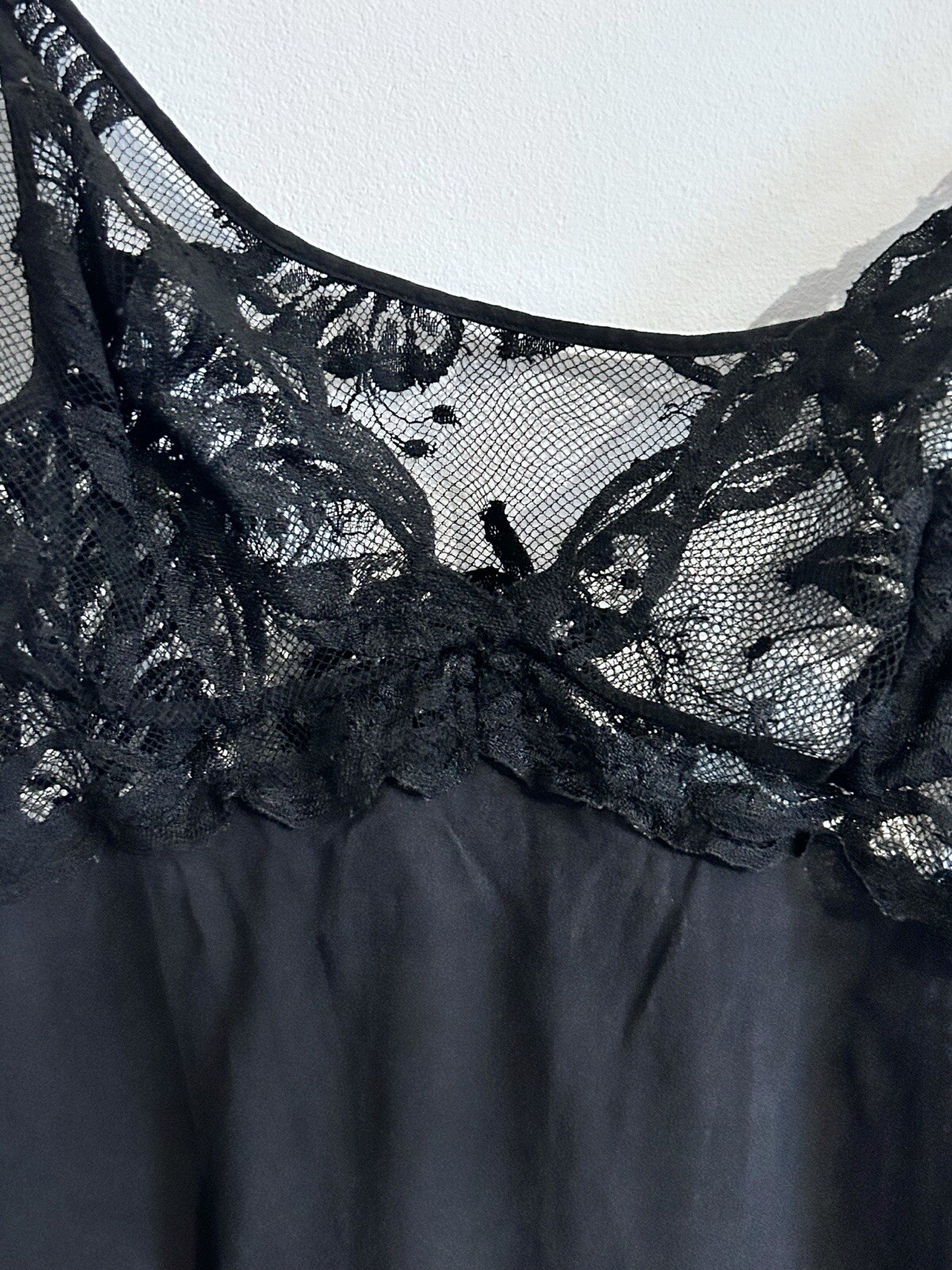 Picture 4 of 11