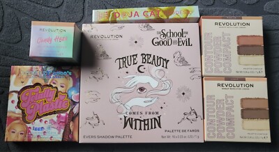 Set Revolution True Beauty Eyeshadow + Medium Palette Contour + Light Palette...