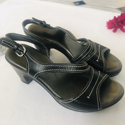 naturalizer rover sandal