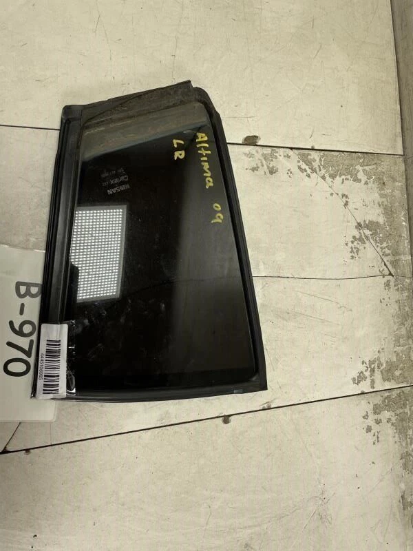 Nissan Altima SL 2009 puerta trasera izquierda lado del conductor ventilación vidrio OEM+ Foto 2 de 4