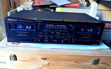 Pioneer doppia piastra a cassette CT-W208