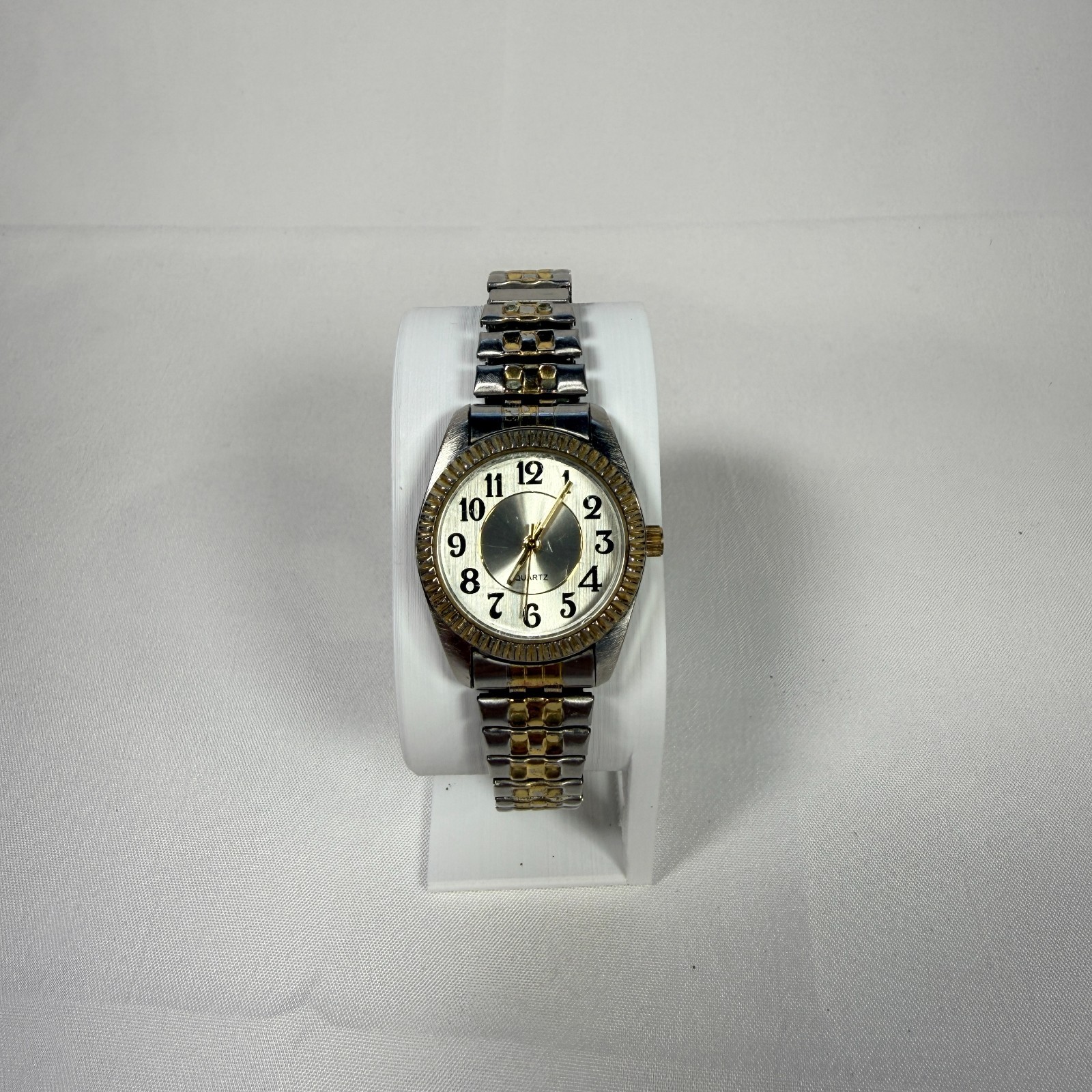 Vintage Time Teller Silver & Gold Stainless Steel Women’s Watch PERFECT!