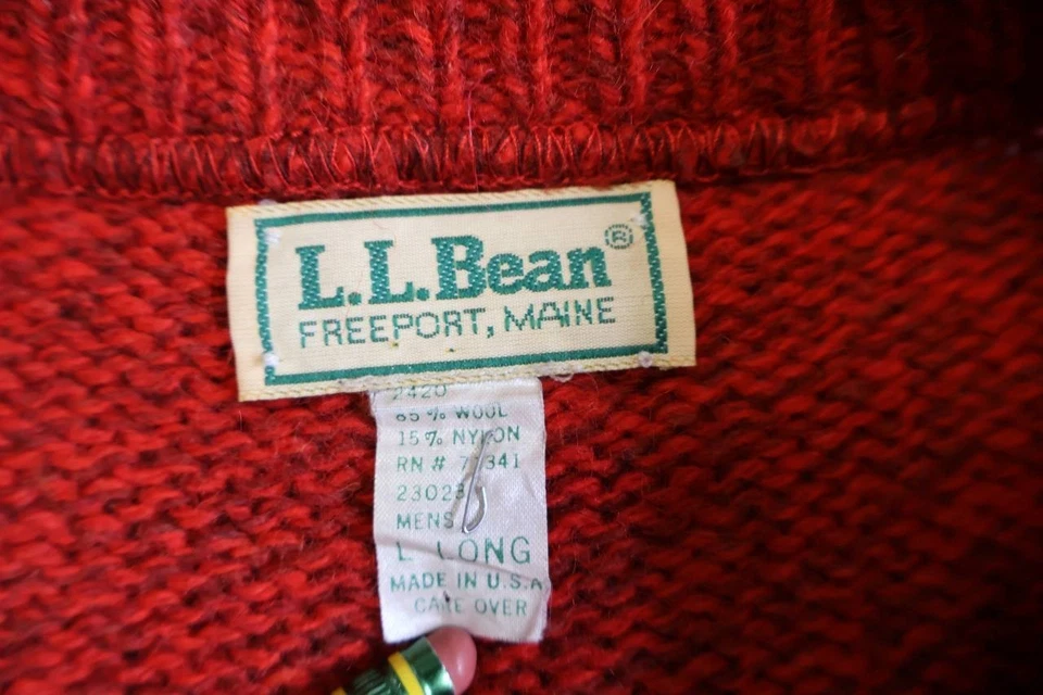 VTG LL Bean Men's Sz Large Wool Crew Neck Sweater Made in USA Size Large - Image 3 of 4