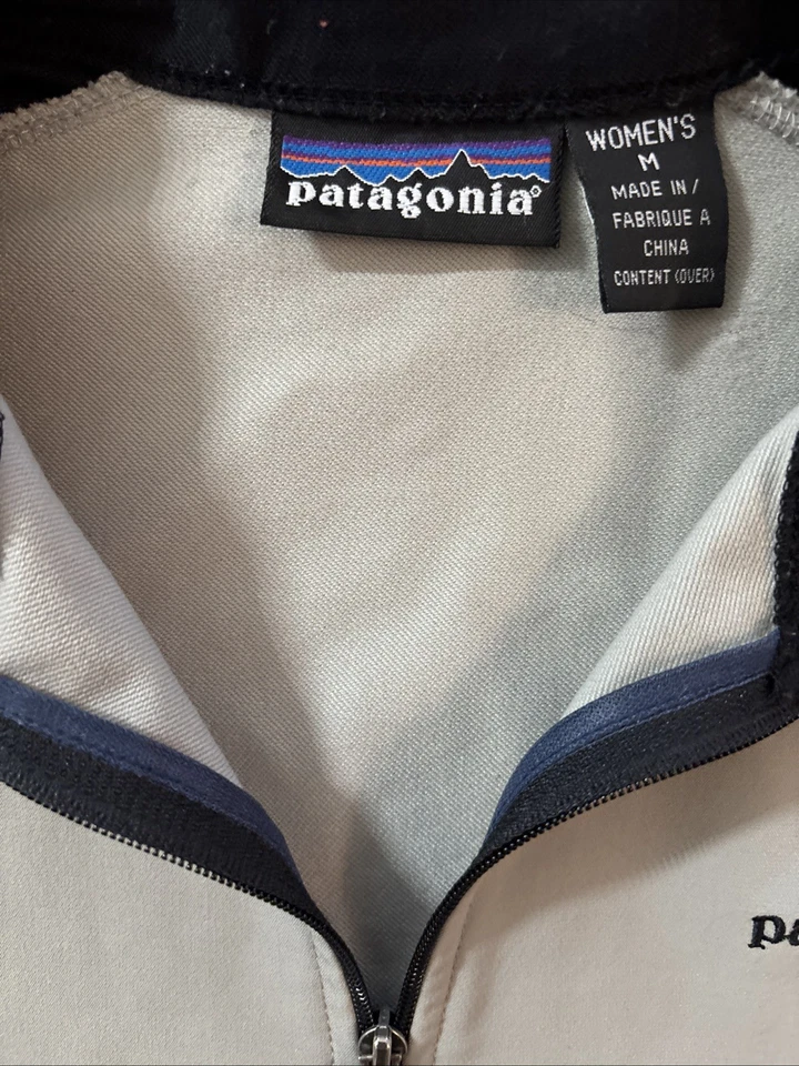 WOMENS PATAGONIA CYCLING FULL ZIP NYLON/SPANDEX THIN SOFTSHELL VEST SZ Medium - Image 3 of 4