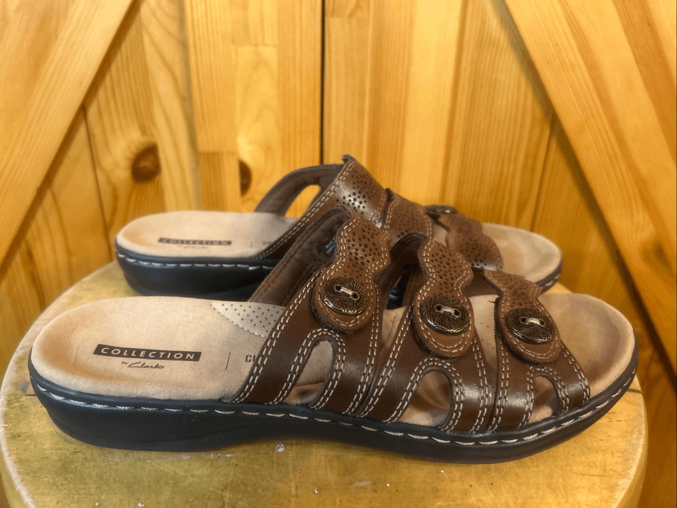 Clarks Collection Leather Slide Sandals Women’s S… - image 1