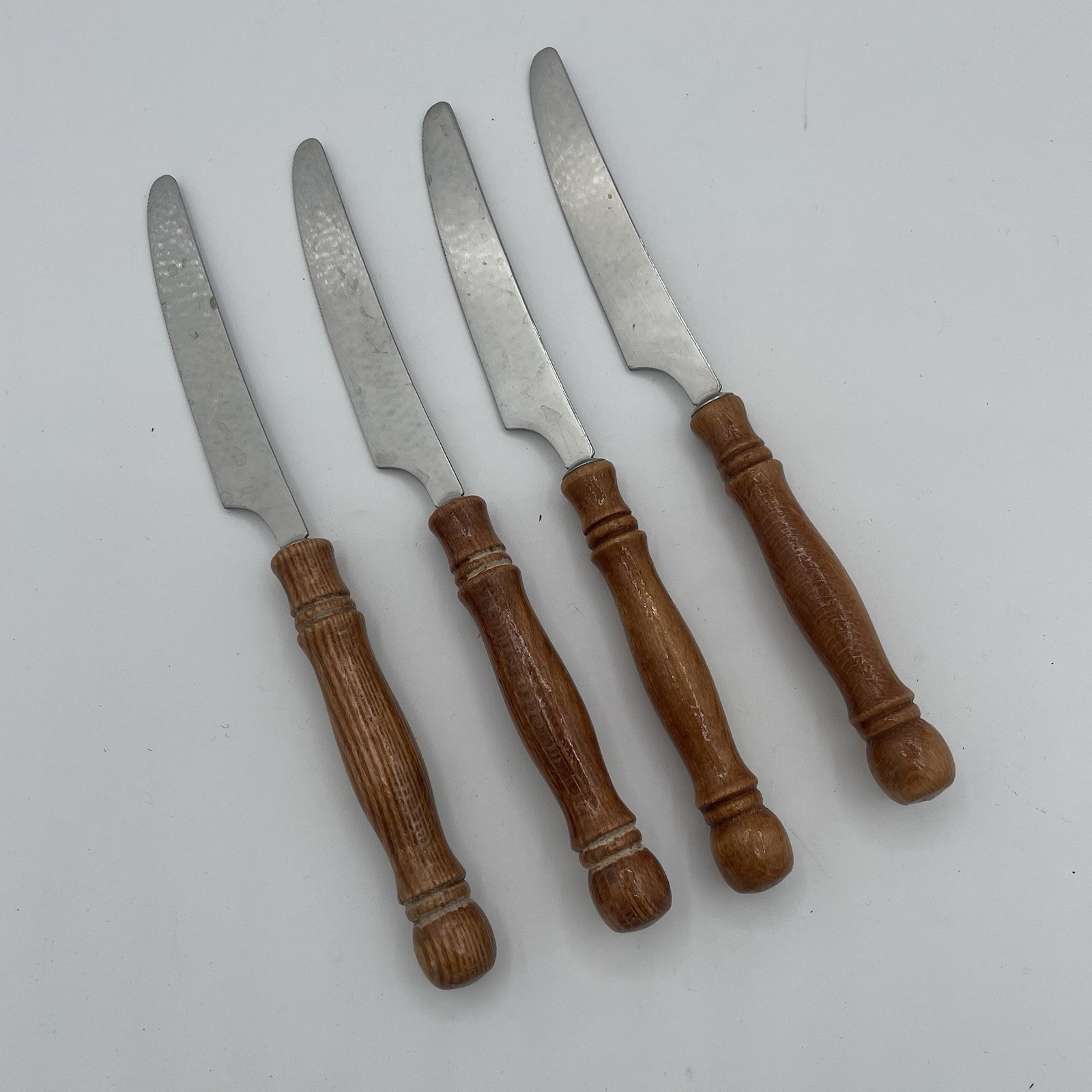 Old Homestead Flatware Lot of 20 Pieces Wood Handle 5-piece Service for 4 Taiwan