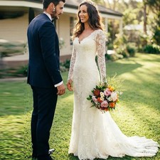 Long Sleeves Lace Mermaid Wedding Dresses V Neck Applique Sweep Train Bridal