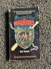 2015 Topps The Warriors Trading Cards 18