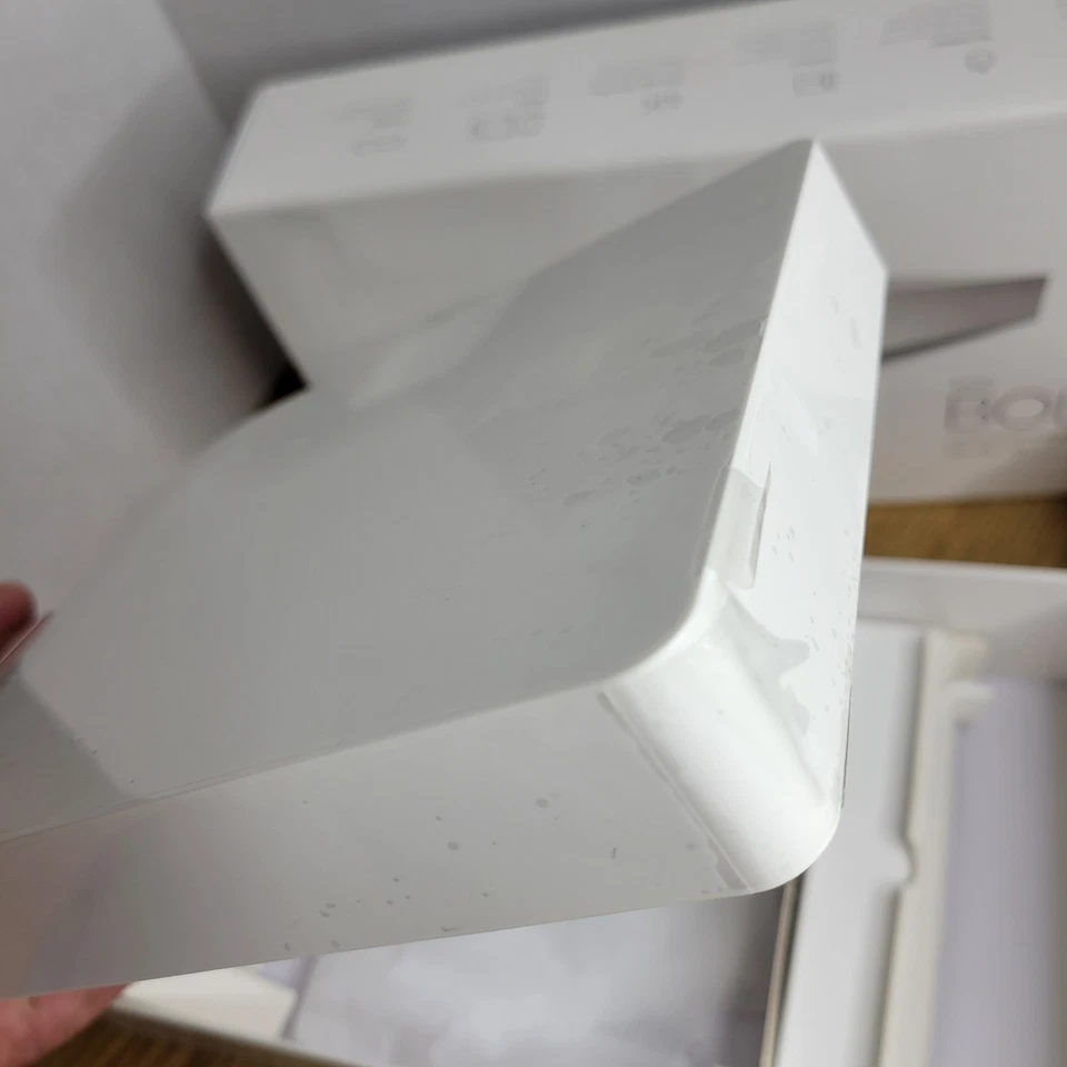 TiVo Bolt Vox DVR 500GB 4K UHD Media Streaming TCD849500V w/ Remote (No HDD) - Image 4 of 4