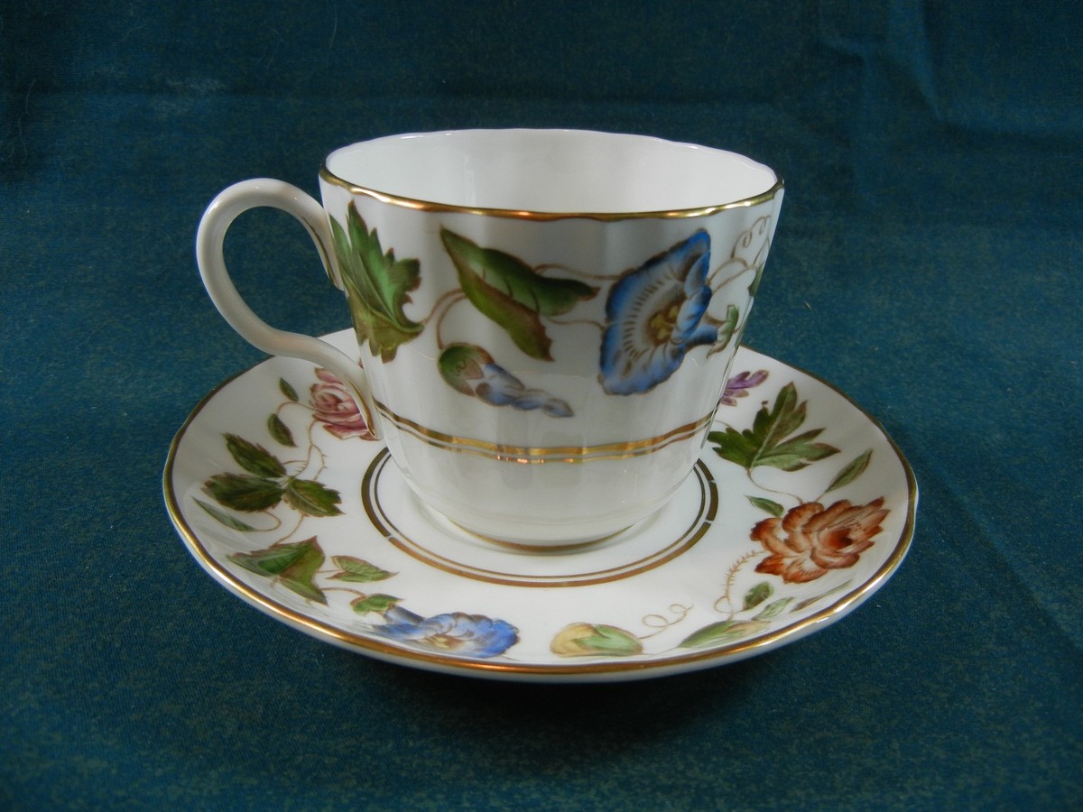 Royal Worcester Virginia Pattern Number Z2307 Cup and Saucer Set(s