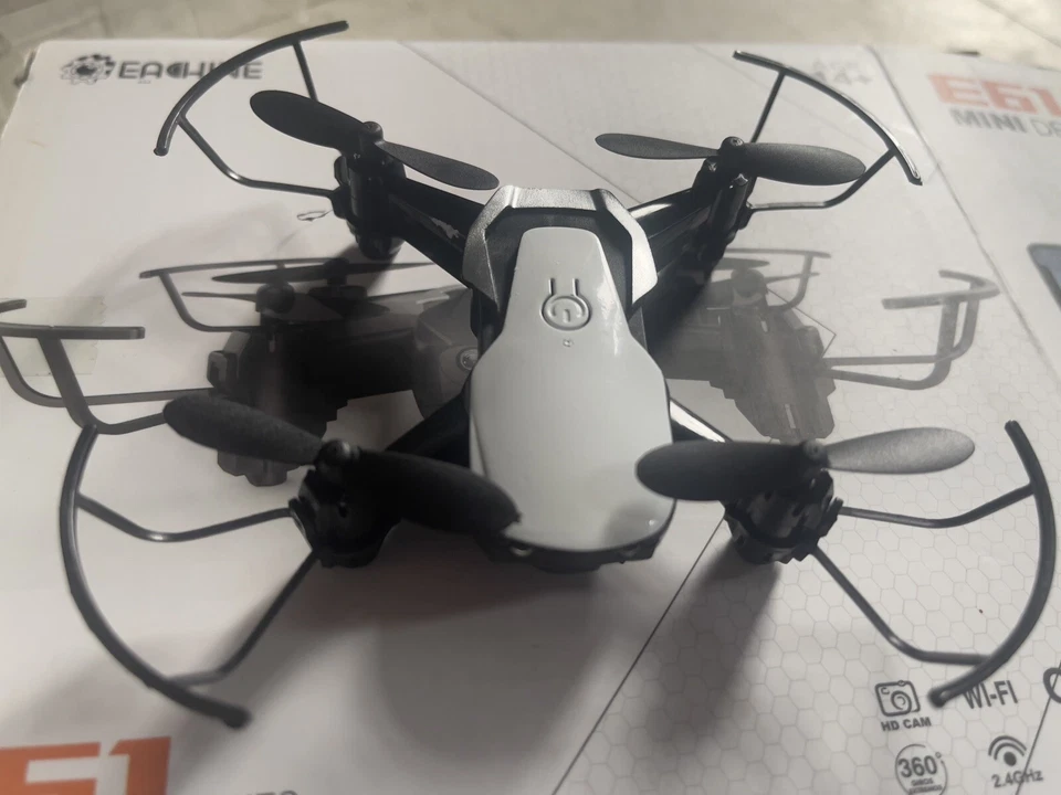 Eachine E61 Mini Drone - Image 2 of 4