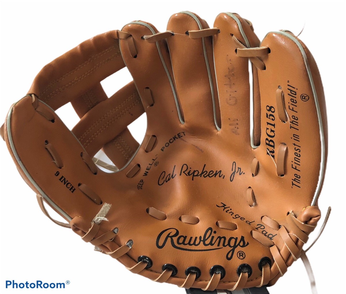 Rawlings Baseball Glove Youth Cal Ripken Jr Right Hand Thrower