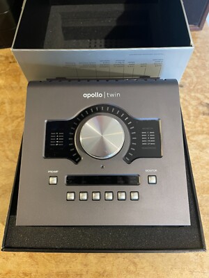 Universal Audio Apollo Twin MKII QUAD Thunderbolt Audio Interface mit Plugins