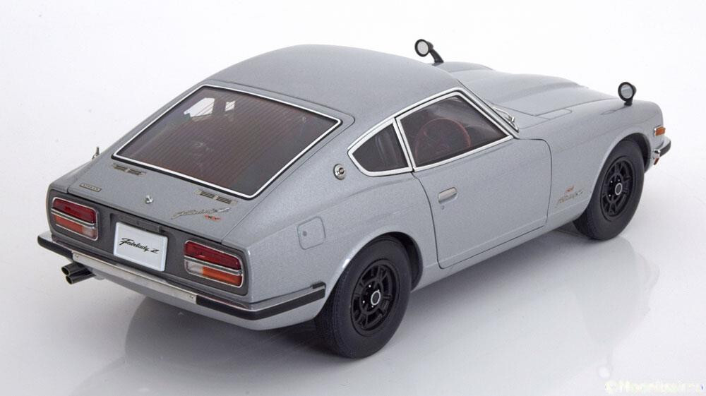 Nissan Fairlady Z432 Ps30 Rhd 1969 Silver Autoart 77437 1/18